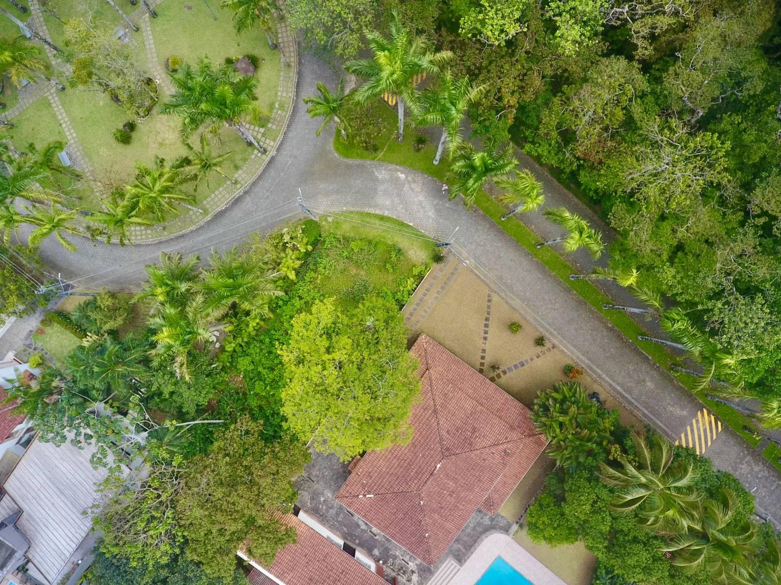 Exclusivo Terreno no Condomínio Park Imperial – Massaguaçu Caraguatatuba - Lote/Terreno em Park Imperial, Caraguatatuba - à venda - Claudia Mar LTDA