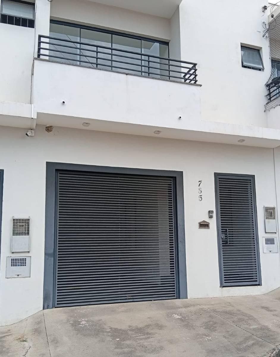 SOBRADO PARA LOCAÇÃO BAIRRO FERRAROPOLIS - Casa em Ferrarópolis, Garça - para locação - Corretor Online
