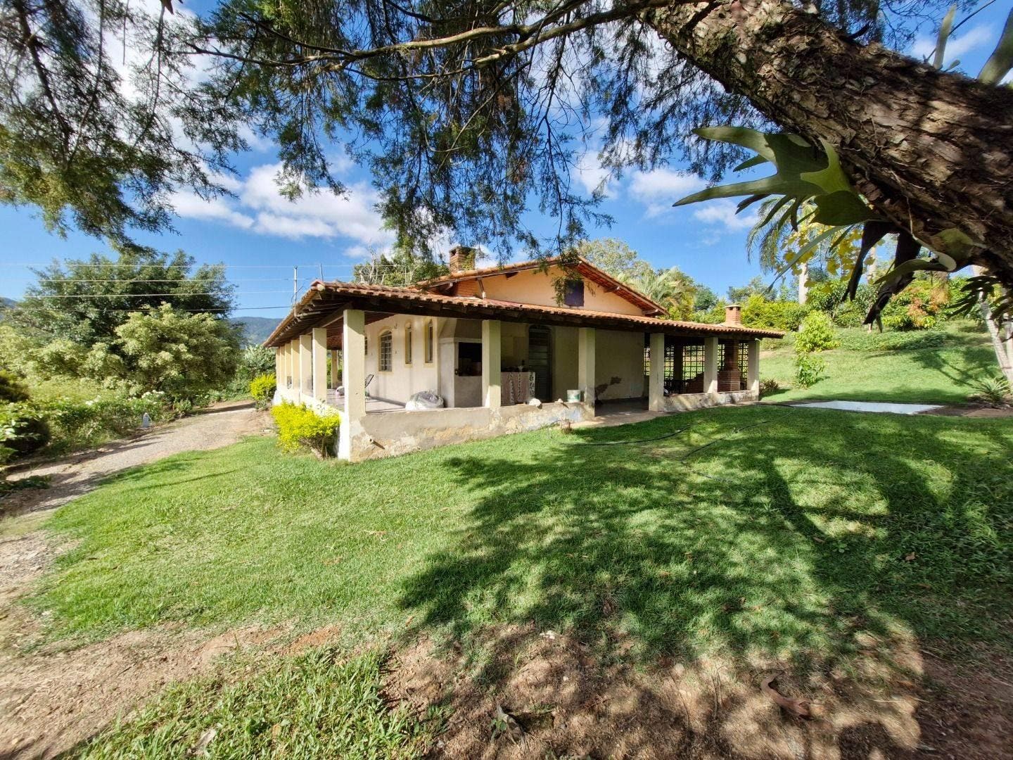Chácara com 3 dormitórios à venda, 10000 m² por R$ 700.000,00 - Zona Rural - Andradas/MG - Chácara em Zona Rural, Andradas - à venda - Teixeira Consultoria Imobiliaria LTDA