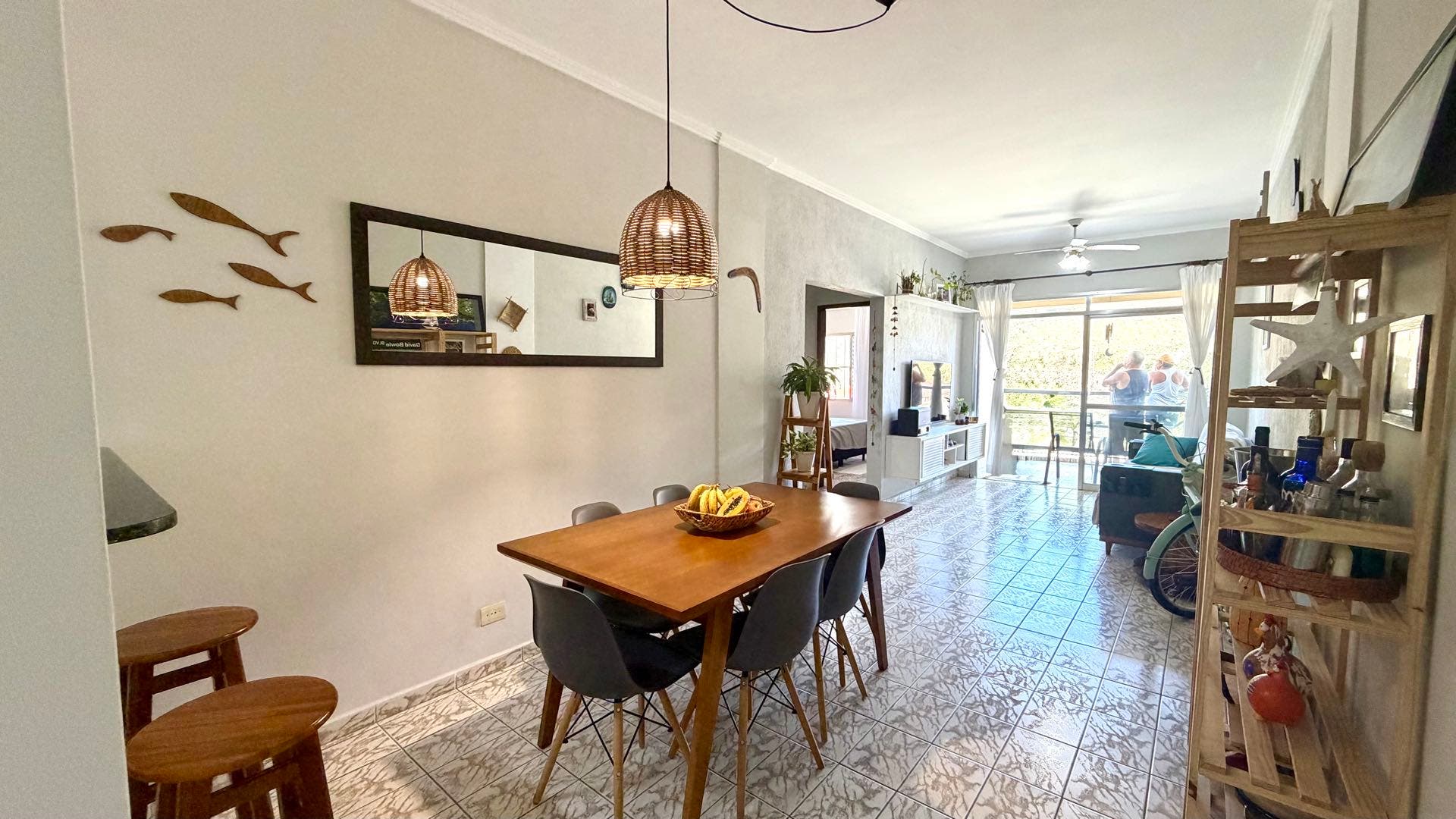 Apartamento amplo na Praia da Maranduba – Ubatuba/SP - Apartamento em Ubatuba - à venda - Claudia Mar LTDA