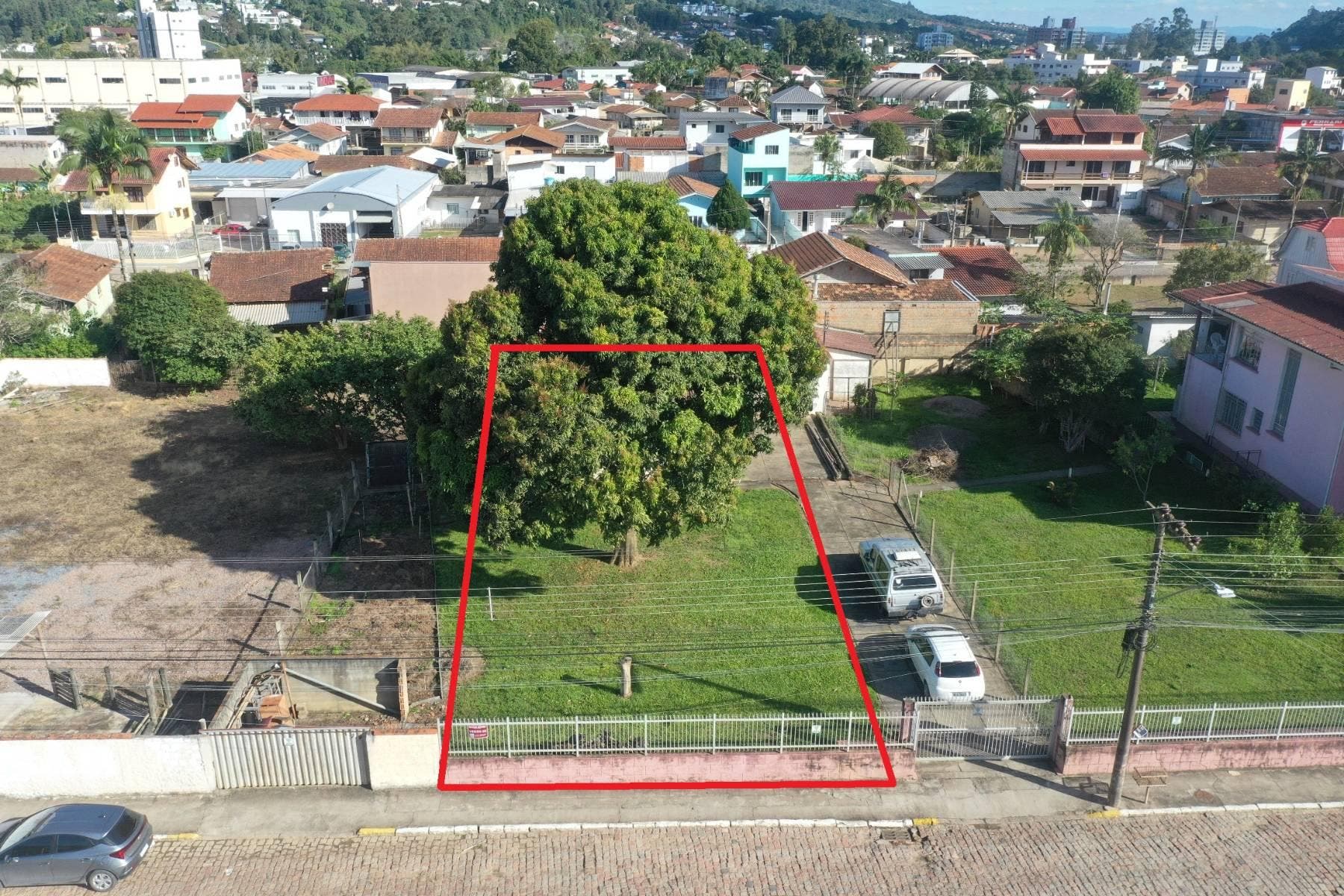 Terreno Urbano - Casa de Alvenaria - Venda - 01 dormitório - 193m2 - Plano - Investimento - Oportunidade - Rua Victor Konder - Canoas - Rio do Sul - Casa em Canoas, Rio do Sul - à venda - Cifra Imóveis e Empreendimentos Imobiliários