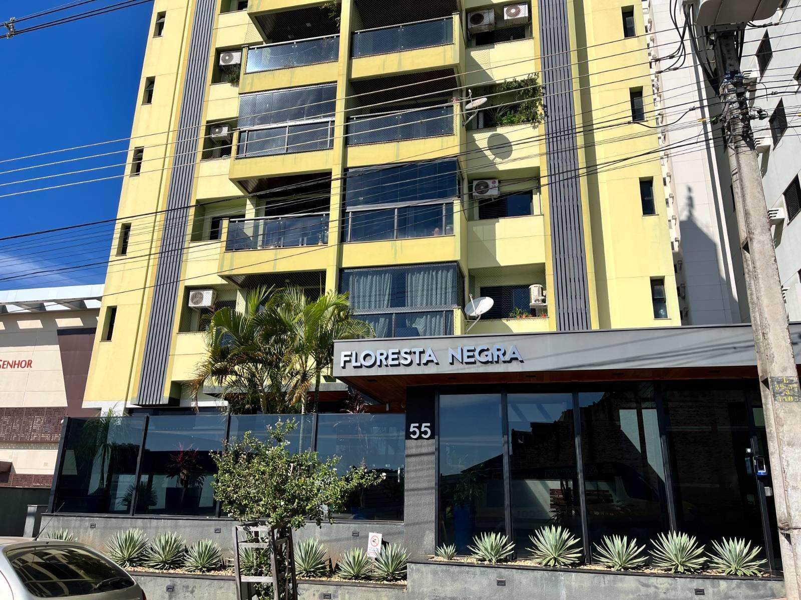 Apartamento com 3 quartos, 2 vagas de garagem à venda no Centro de Londrina - Apartamento em Centro - à venda - CINCO HOMESTAY LTDA