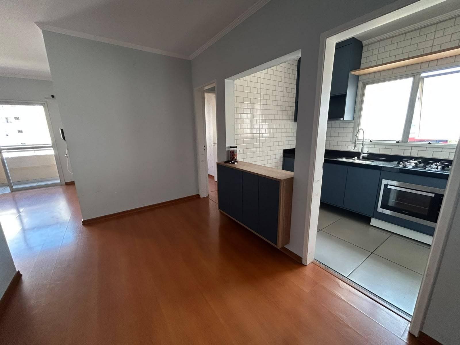 Moderno minimalista.