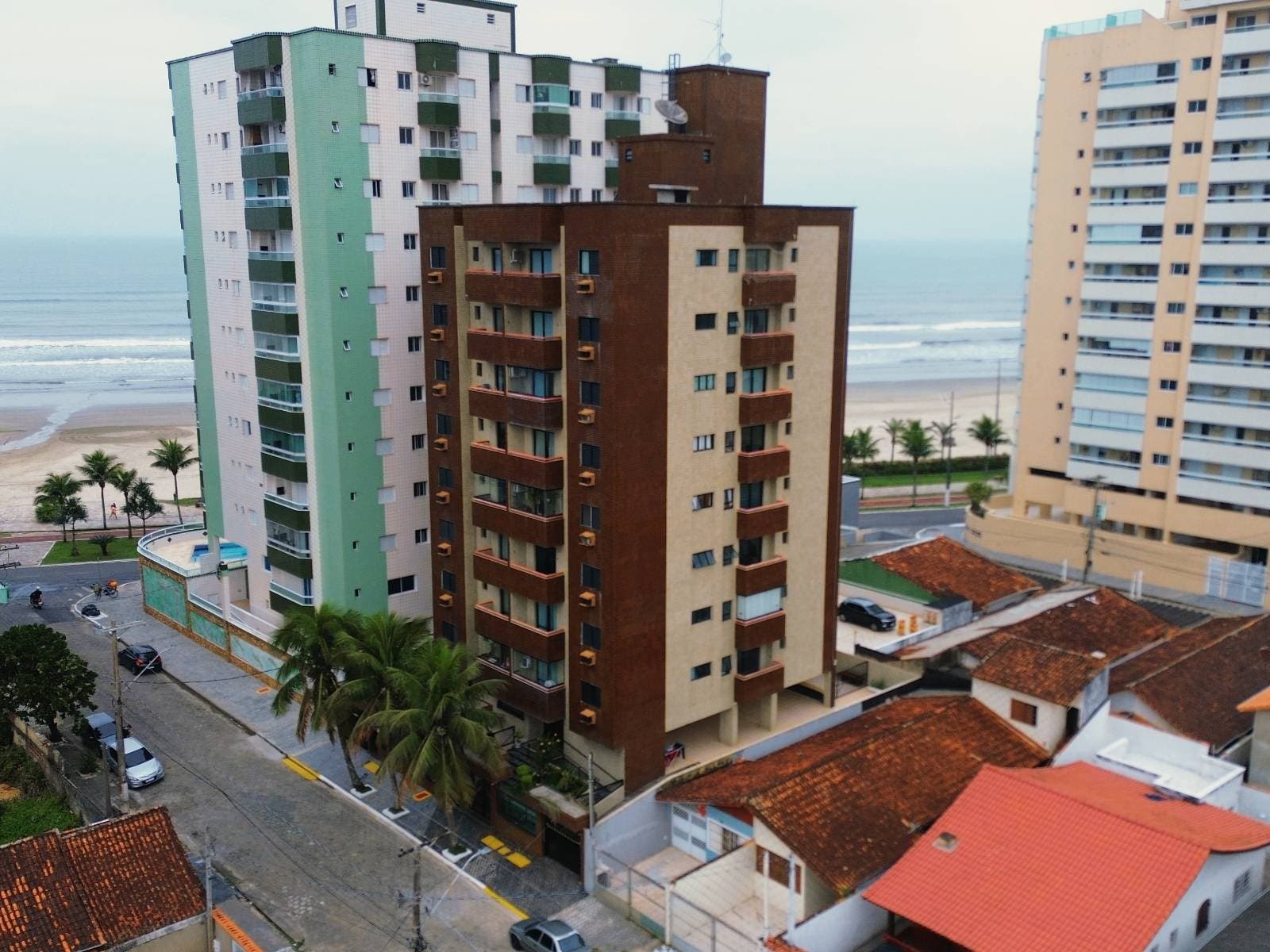Vista Mar 1 dorm,lazer,1vaga de garagem por apenas R$315 Mil aceita bancário - Apartamento em Maracanã, Praia Grande - à venda - DEBORA BUENO CONSULTORIA IMOBILIÁRIA