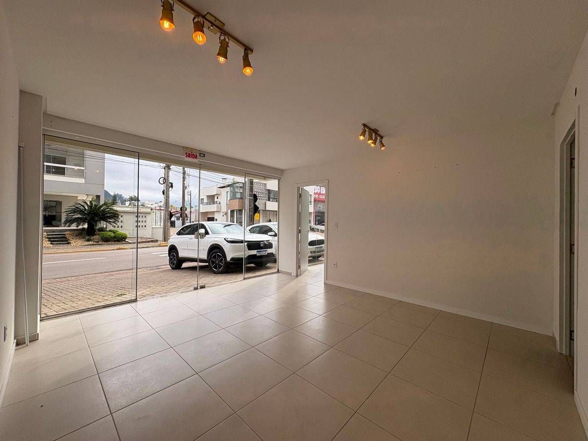 Sala Comercial - Aluguel - Escritório - 01 banheiro - 115m2 - Rua Prefeito Wenceslau Borini - Canta Galo - Rio do Sul - Sala Comercial em Canta Galo, Rio do Sul - para locação - Cifra Imóveis e Empreendimentos Imobiliários