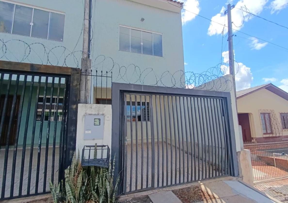 Sobrado - Uvaranas - Sobrado em Uvaranas, Ponta Grossa - à venda - GH Imóveis