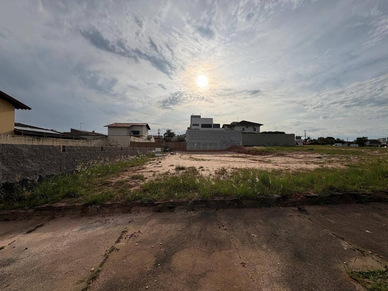 TERRENO A VENDA NO PORTAL DO LAGO - Lote/Terreno em Portal do Lago, Garça - à venda - Corretor Online