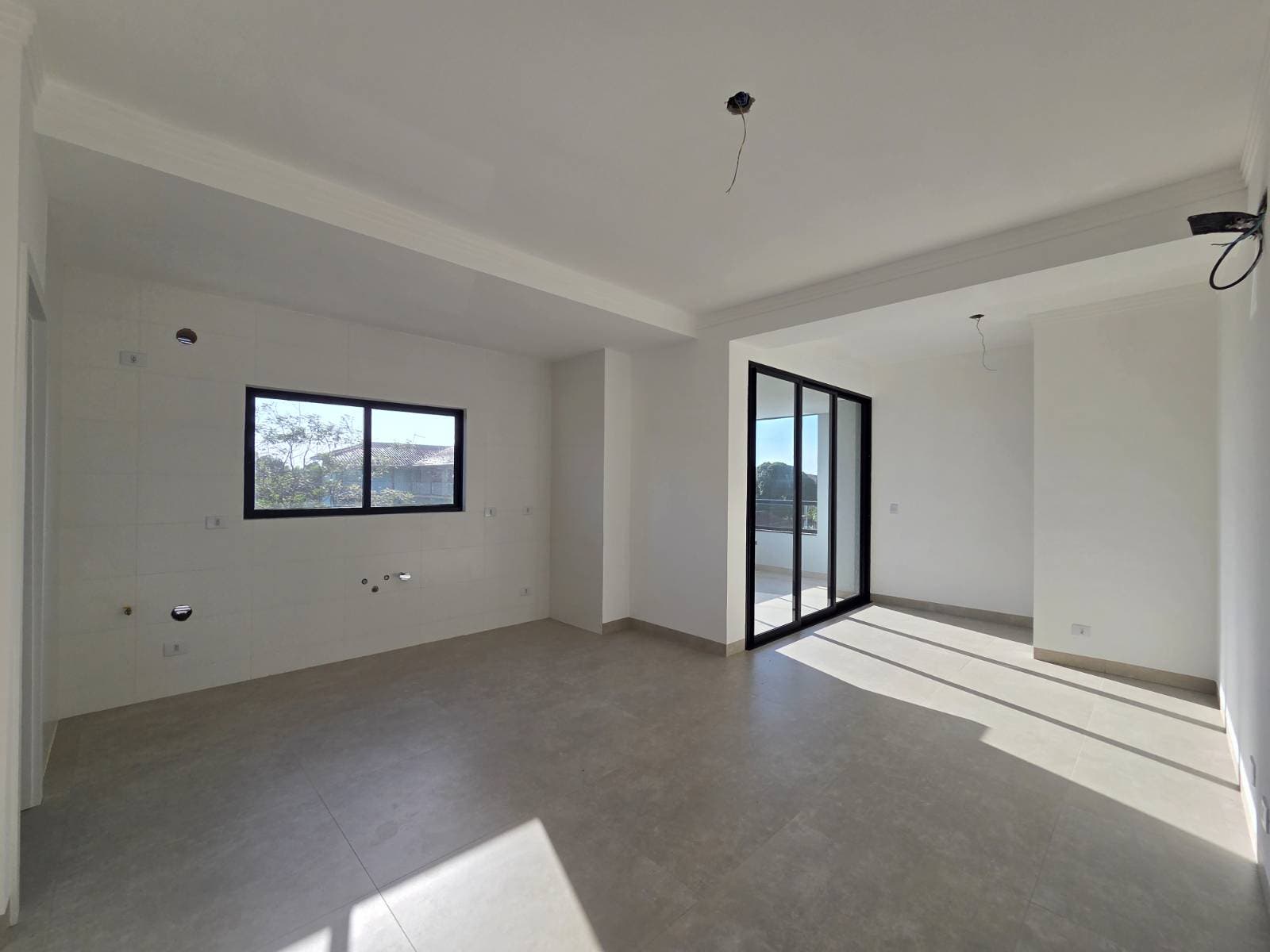 Apartamento com Suíte e Churrasqueira Próximo Ao Mar - Edifício di Trevi - Apartamento em Itapema do Norte, Itapoá - à venda - BESEN IMOBILIÁRIA LTDA