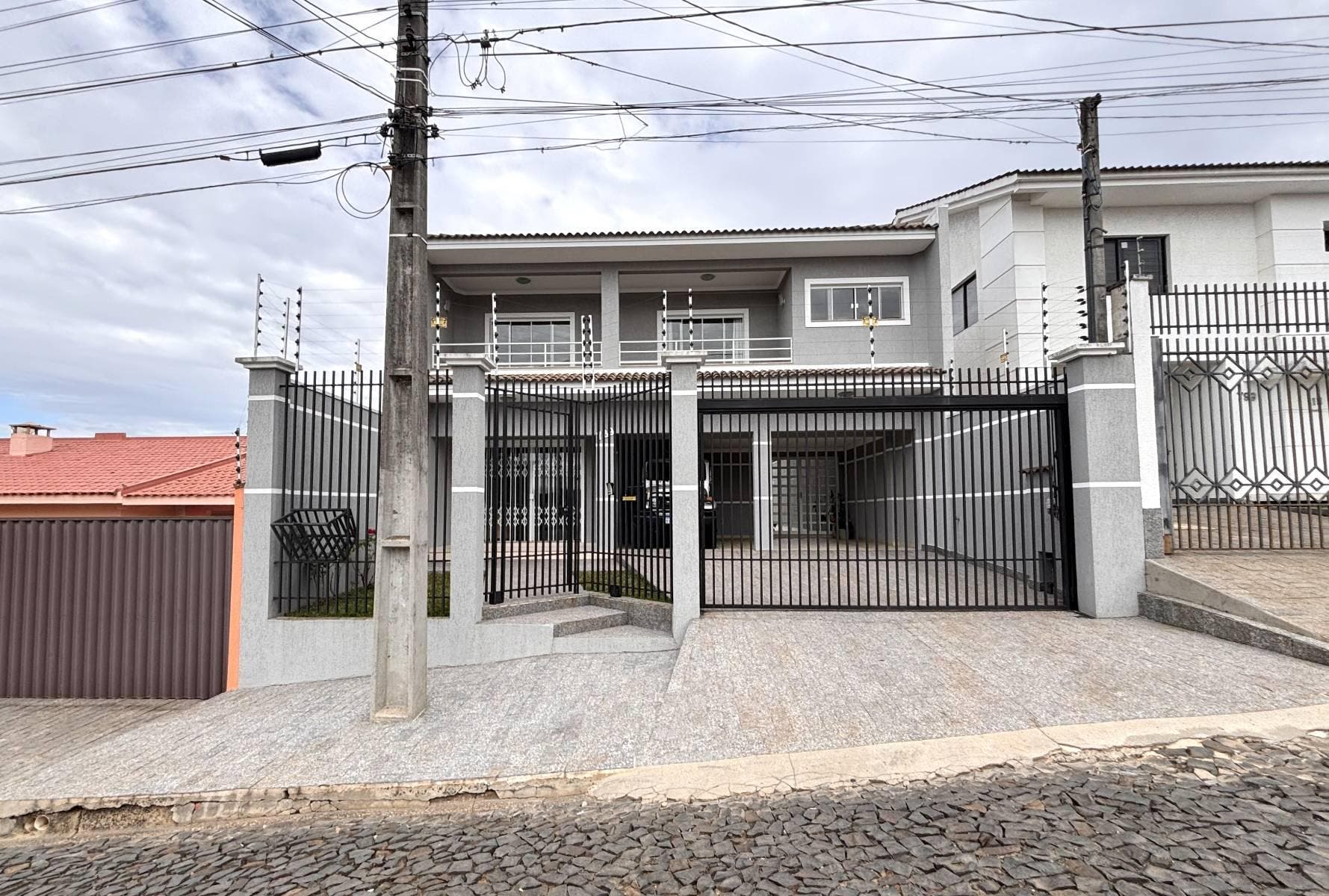Residência - Nova Rússia - Sobrado em Nova Rússia, Ponta Grossa - à venda - GH Imóveis