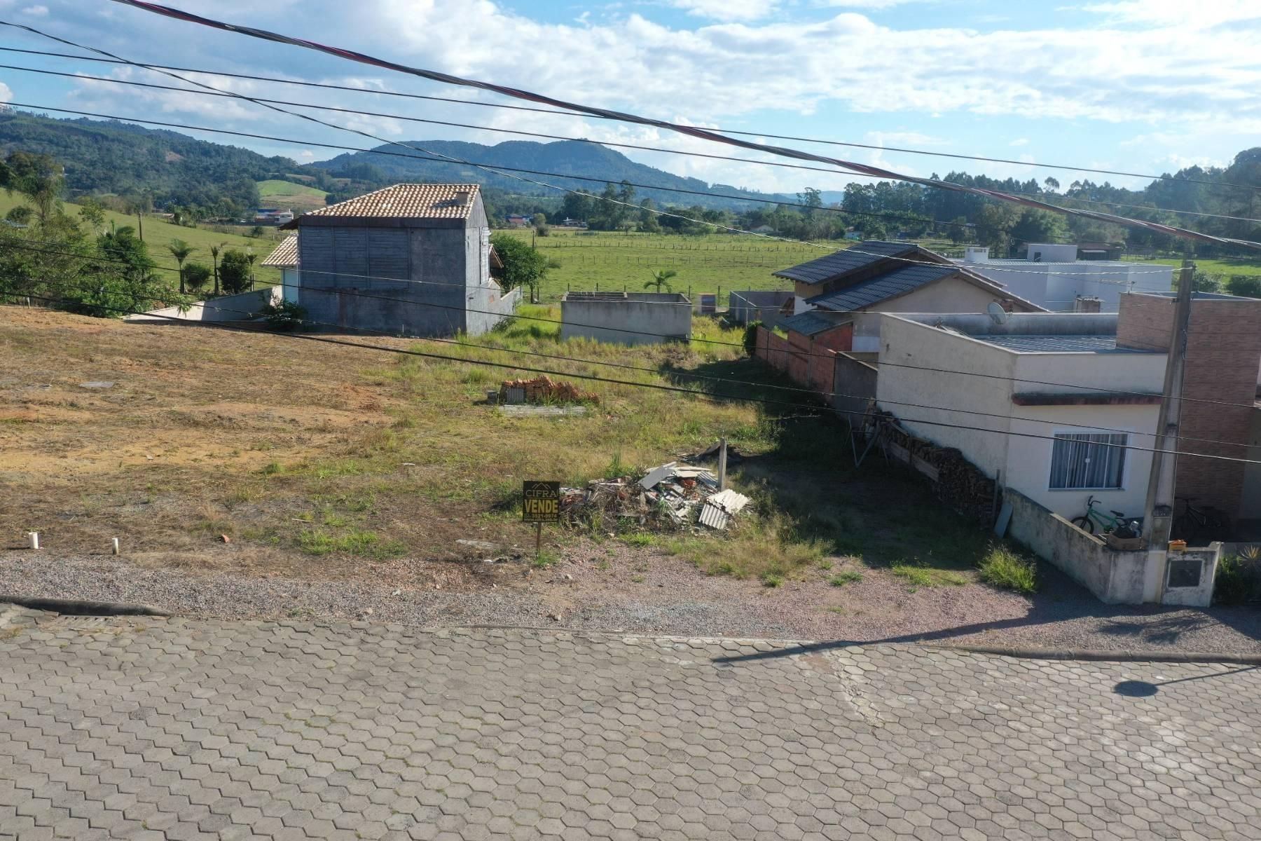 Terreno Urbano - Venda - 425m2 - Plano - Rua Maria Fermino Claudino - Concórdia - Lontras por R$ 135.000,00 - Terreno/Lote Urbano em Concórdia, Lontras - à venda - Cifra Imóveis e Empreendimentos Imobiliários