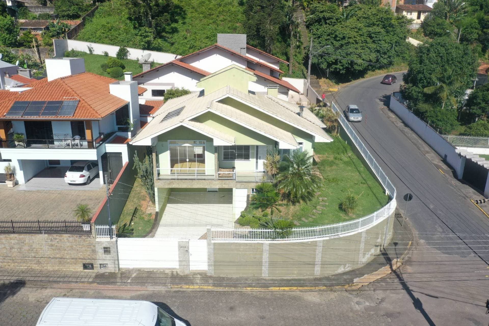 Casa de Alvenaria - Venda - 04 dormitórios - 210m2 - Semi Mobiliada - Eugênio Schneider - Rio do Sul - Casa em Eugênio Schneider, Rio do Sul - à venda - Cifra Imóveis e Empreendimentos Imobiliários