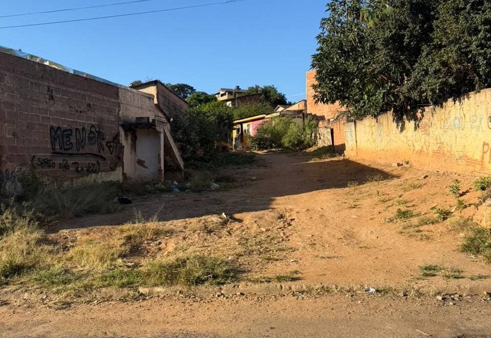 Terreno à Venda - 500m² - Vila Santa Rita - Lote/Terreno em Vila Santa Rita, Andradas - à venda - Teixeira Consultoria Imobiliaria LTDA