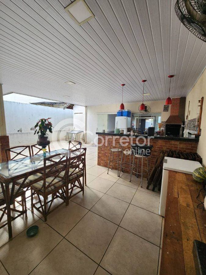 IMOVEL A VENDA NO BAIRRO JD DOS COMERCIARIOS - Casa em Jardim Comerciários, Garça - à venda - Corretor Online