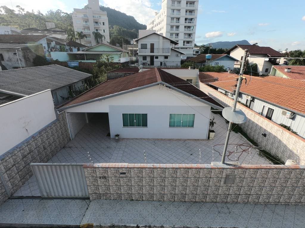 Casa Mista - Venda - 178,61m² - 04 quartos - Piscina - Rua Jacó Finardi - Canta Galo - Rio do Sul - Casa em Canta Galo, Rio do Sul - à venda - Cifra Imóveis e Empreendimentos Imobiliários