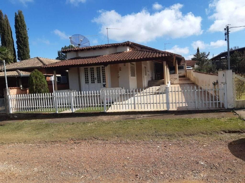 Chácara à venda - 300 m² - Clube UVA - Chácara em Clube Uva, Andradas - à venda - Teixeira Consultoria Imobiliaria LTDA