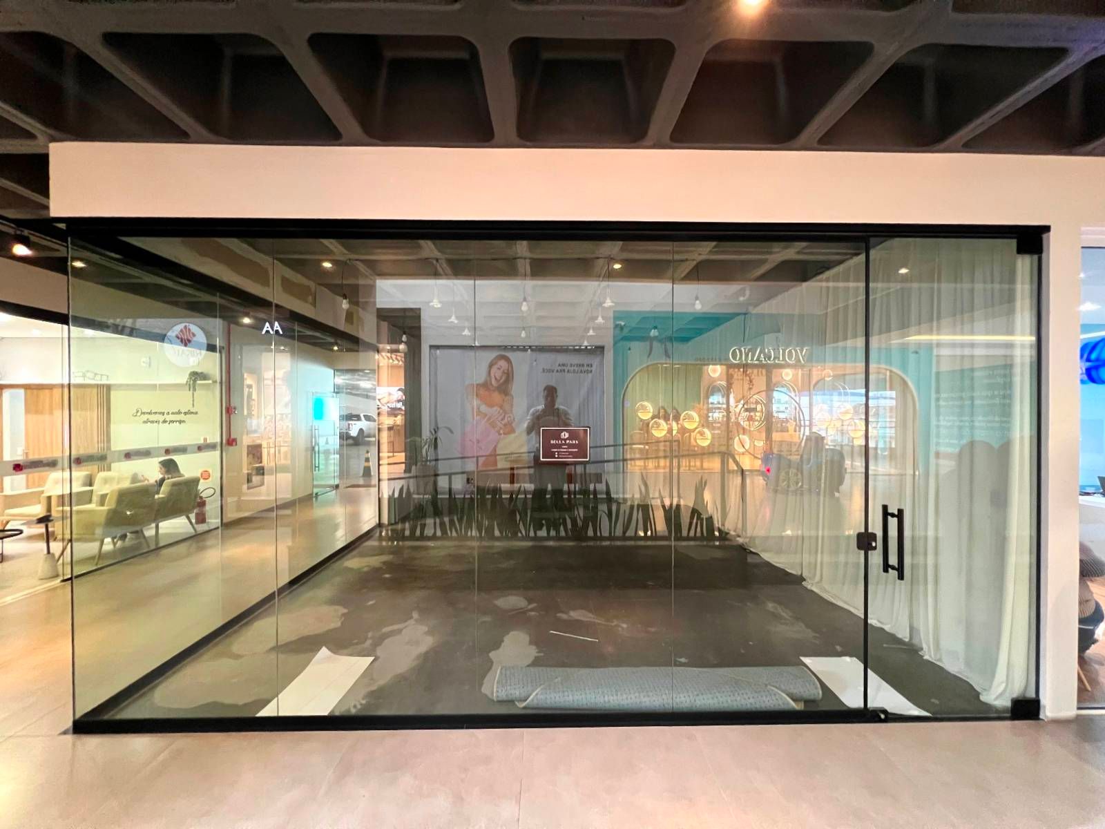 Sala Comercial - Aluguel - 40m2 - Calçadão Osny Gonçalves - Bella Park - Sala 21 - Centro - Rio do Sul - Sala Comercial em Centro, Rio do Sul - para locação - Cifra Imóveis e Empreendimentos Imobiliários