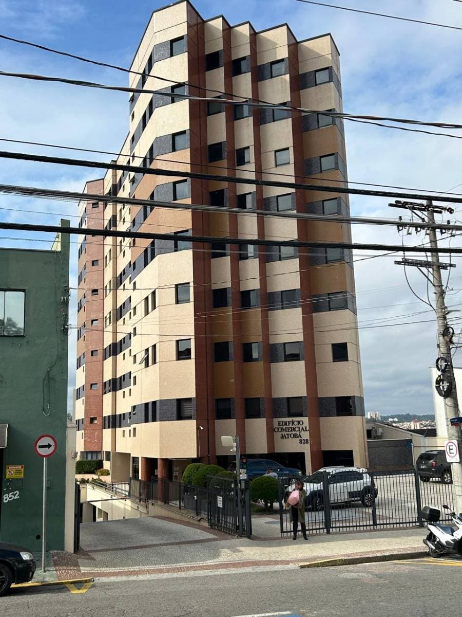 Sala Comercial no Edifício Jatobá no Centro de Jundiaí - SP - Salas Comerciais em Centro, Jundiaí - para locação - Entry Imob