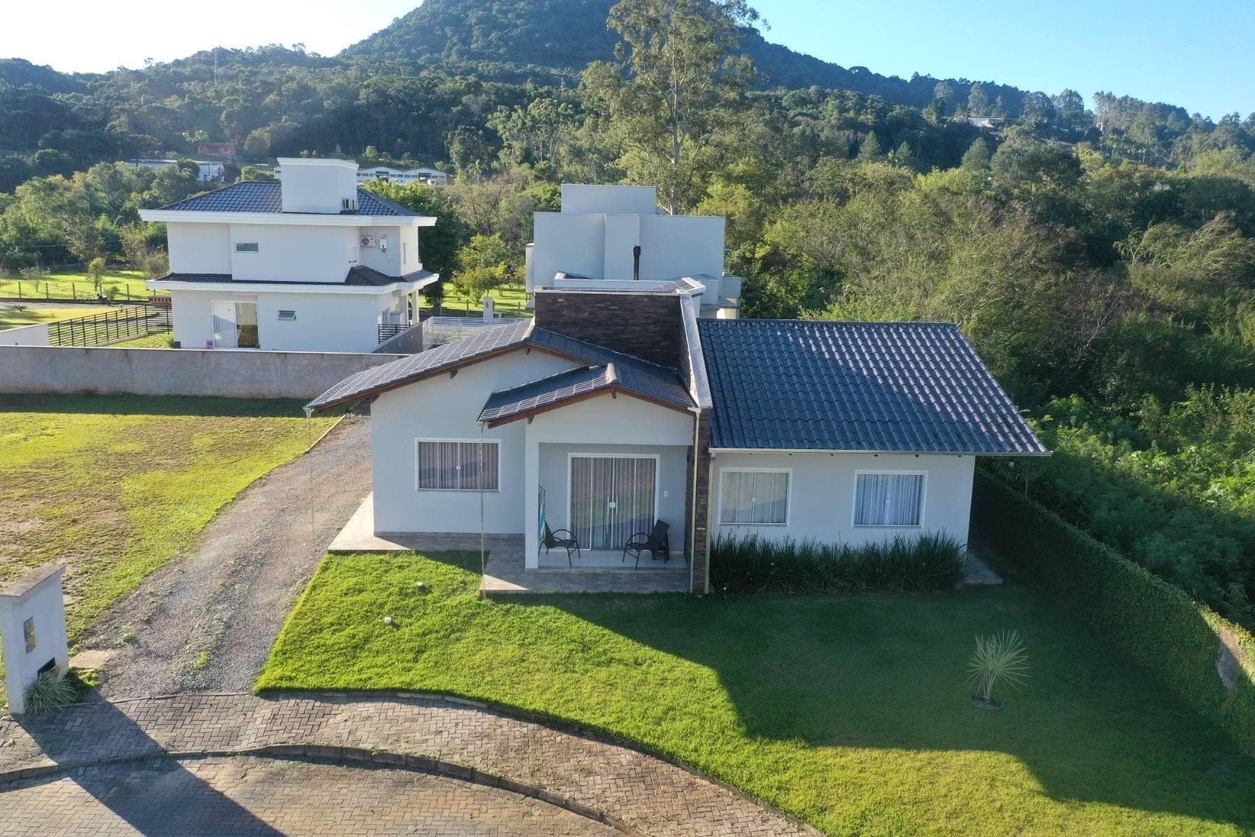 Casa de Alvenaria - Venda - 03 dormitórios - 89m2 - Estrada Blumenau - Condomínio Fechado Residencial Torres - Bremer - Rio do Sul - Casa em Bremer, Rio do Sul - à venda - Cifra Imóveis e Empreendimentos Imobiliários