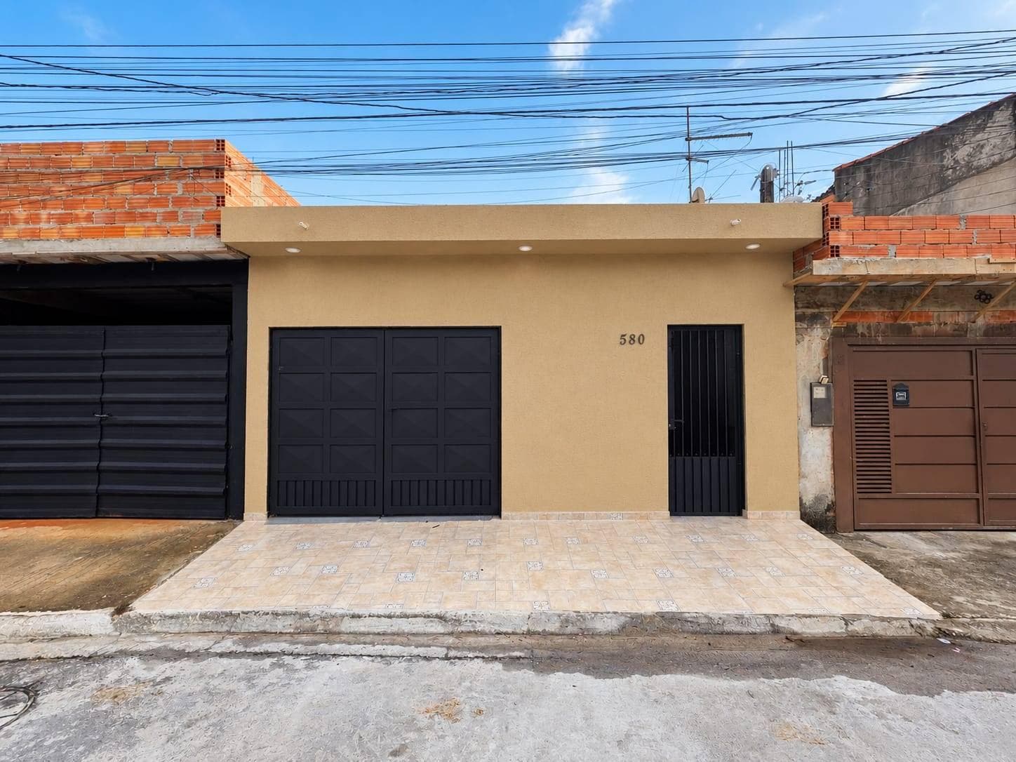 Casa a venda | 3 dormitórios sendo 1 Suíte | Edícula | Garagem p/ 4 Carros | Casa Branca Suzano - Casa em Parque Residencial Casa Branca, Suzano - à venda - Primus Negócios Imobiliários LTDA