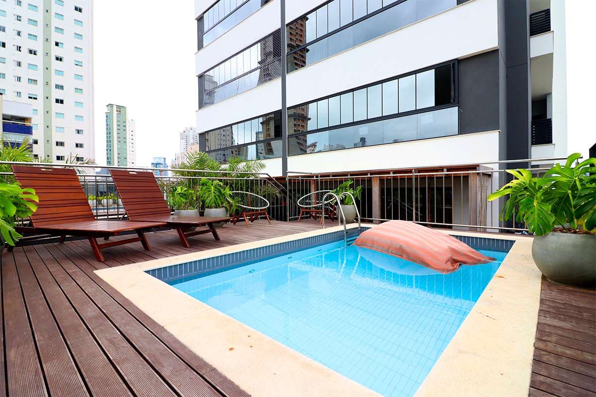 Apartamento diferenciado à venda no Centro de Balneário Camboriú - Apartamento em Centro, Balneário Camboriú - à venda - Desc Imóveis