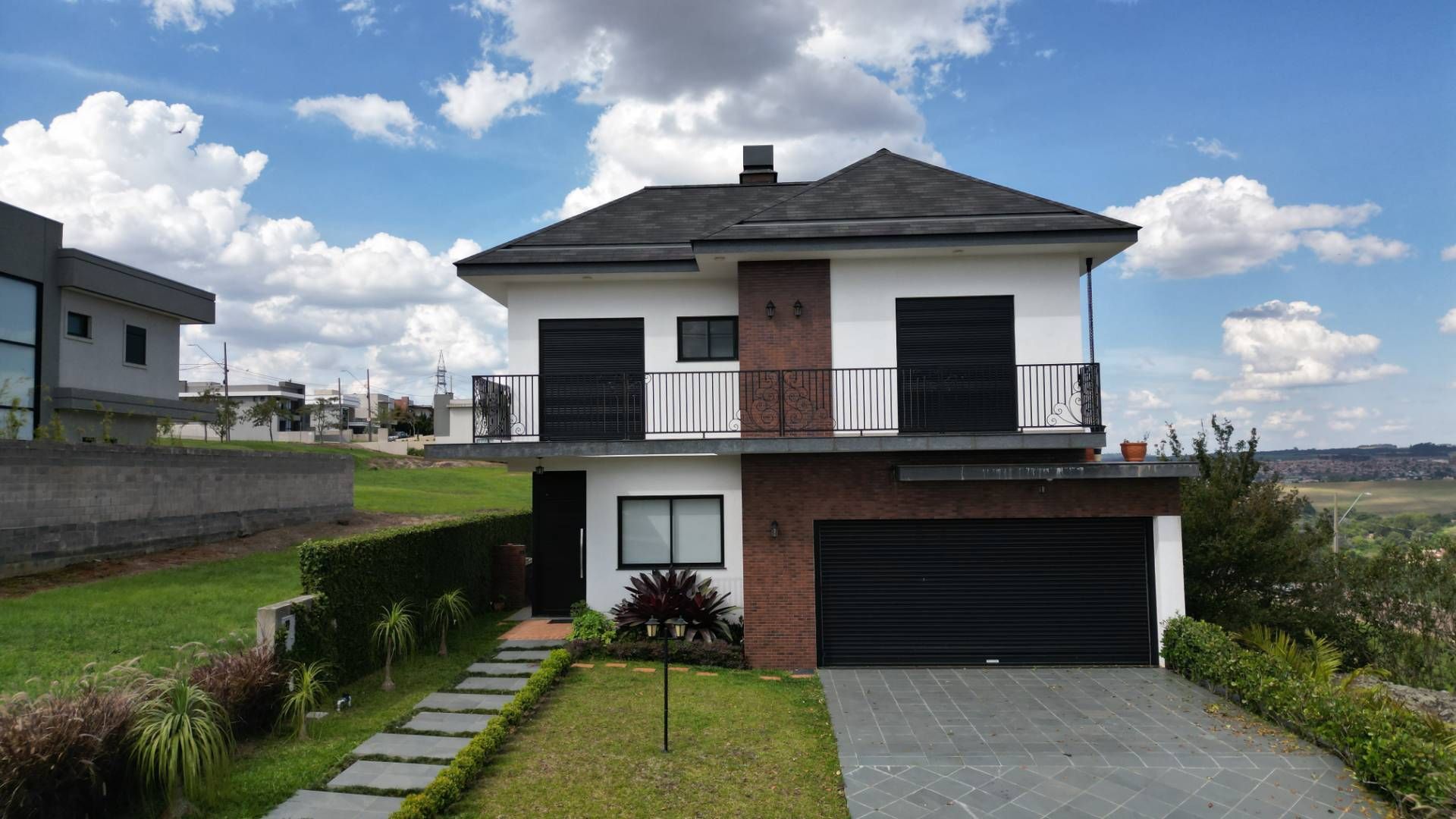 Residência Residencial Fontana Di Trevi - Jardim Carvalho - Casa de Condomínio em Jardim Carvalho, Ponta Grossa - à venda - GH Imóveis