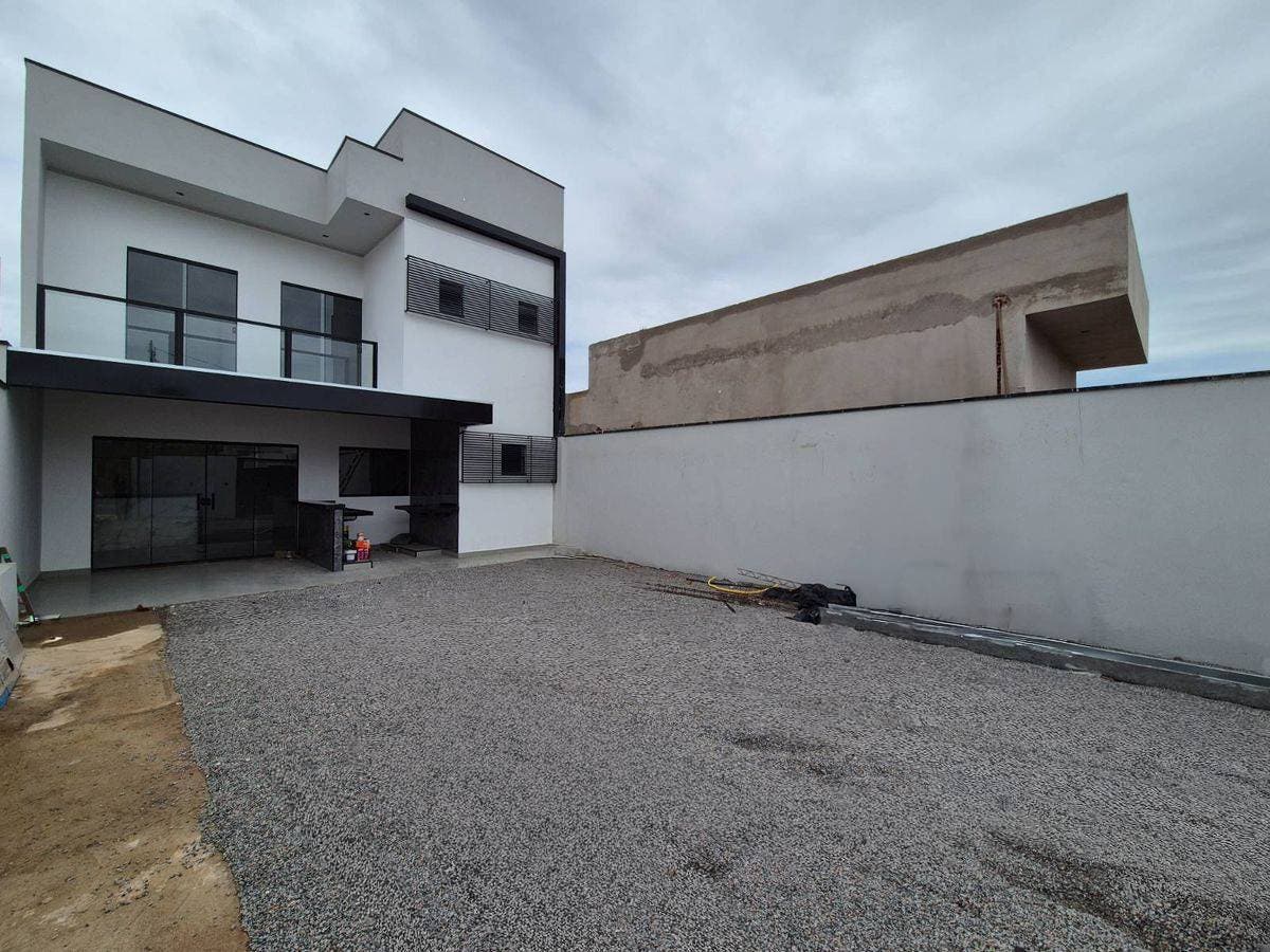 Sobrado à Venda - 116m² - Jardim Heloisa - Andradas/MG - Sobrado em Jardim Heloisa, Andradas - à venda - Teixeira Consultoria Imobiliaria LTDA