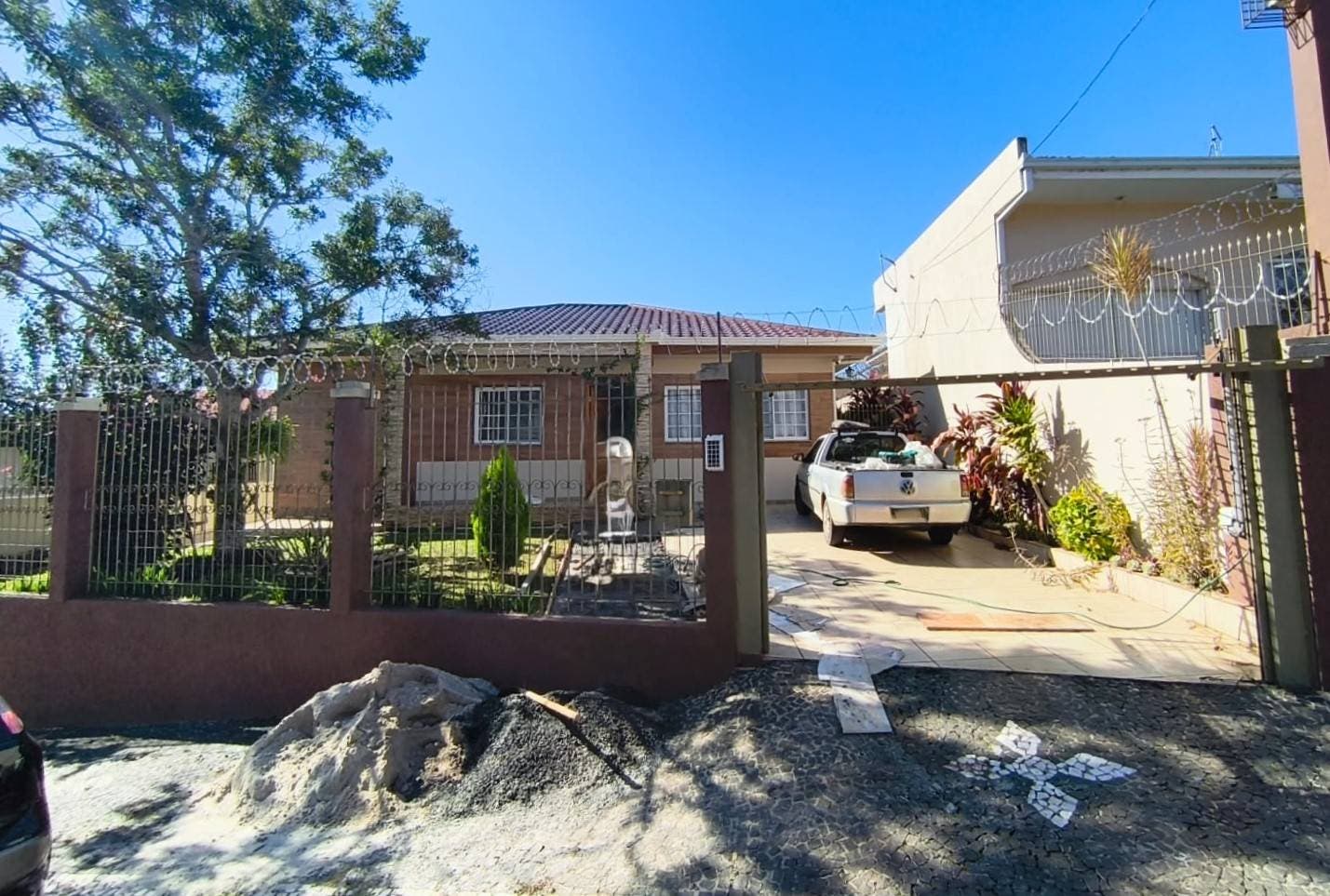 Residência - Órfãs - Casa em Orfãs, Ponta Grossa - para locação - GH Imóveis
