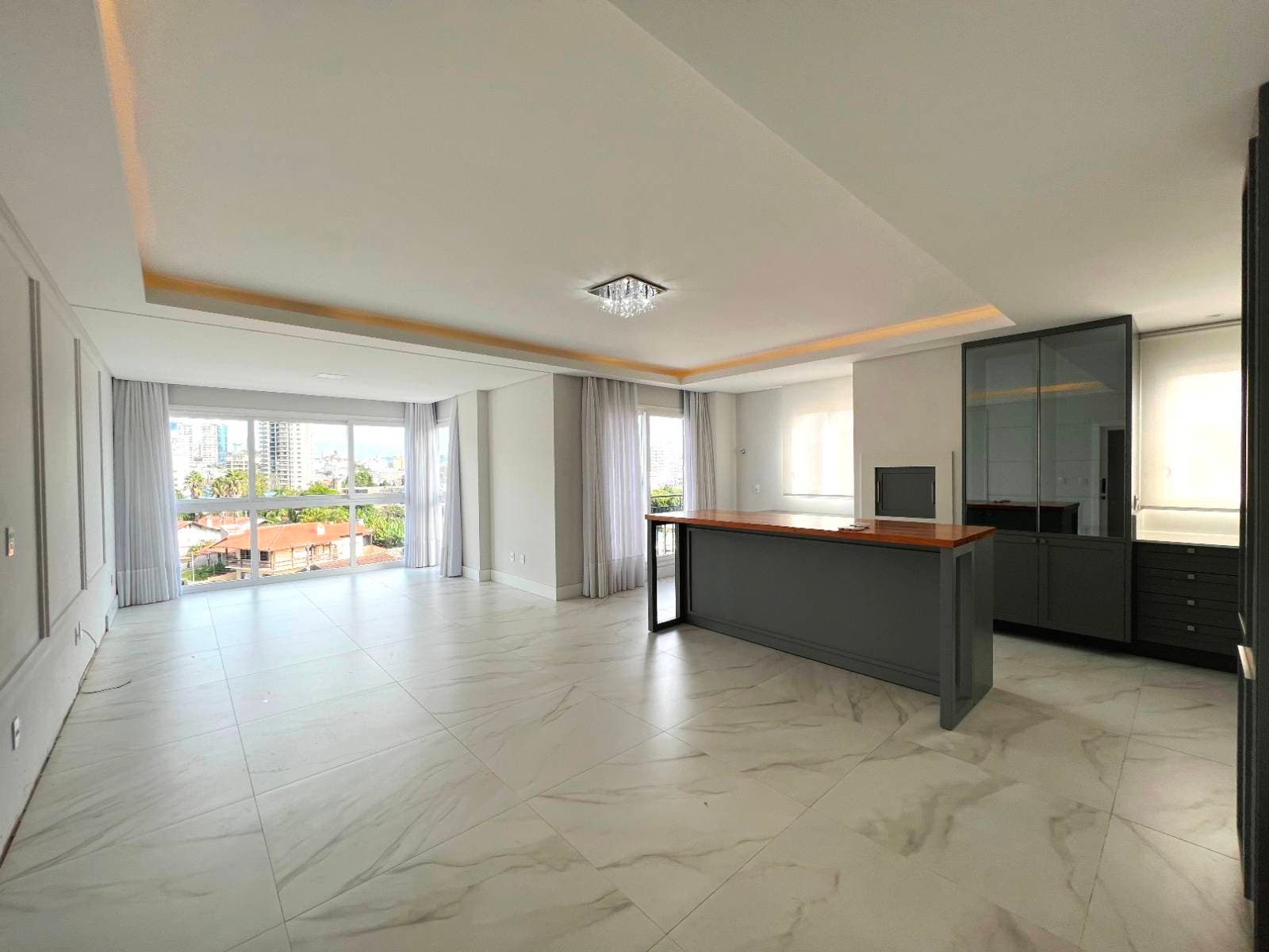 Apartamento - Aluguel - 03 suítes - 162m2 - Semi Mobiliado - Rua Bulcão Viana - Europa Residence - Jardim América - Rio do Sul - Apartamento em Jardim América, Rio do Sul - para locação - Cifra Imóveis e Empreendimentos Imobiliários