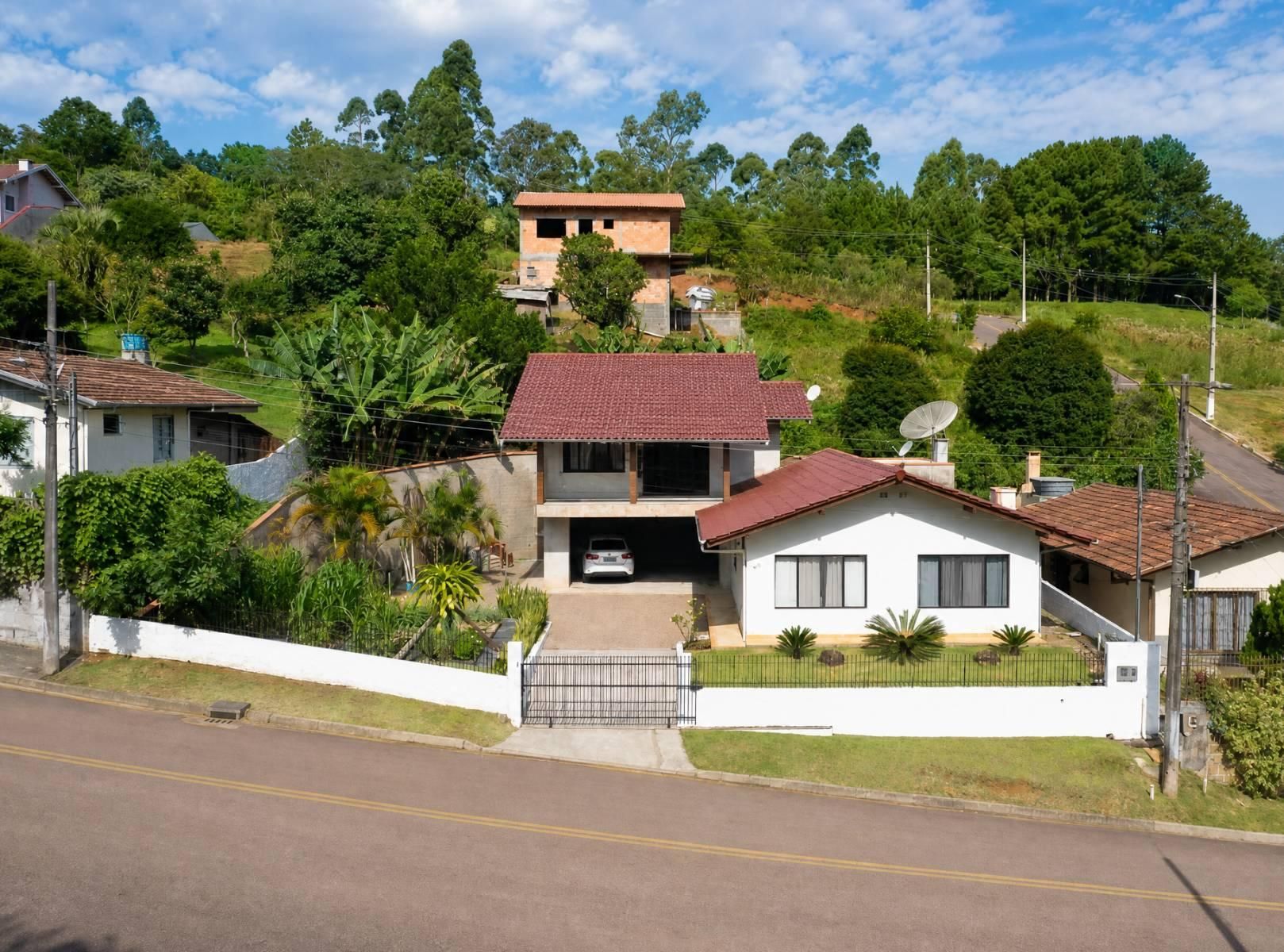 Casa de Alvenaria - Venda - 06 dormitórios - 267m2 - Semi Mobiliada - Valada Itoupava - Rio do Sul - Casa em Valada Itoupava, Rio do Sul - à venda - Cifra Imóveis e Empreendimentos Imobiliários