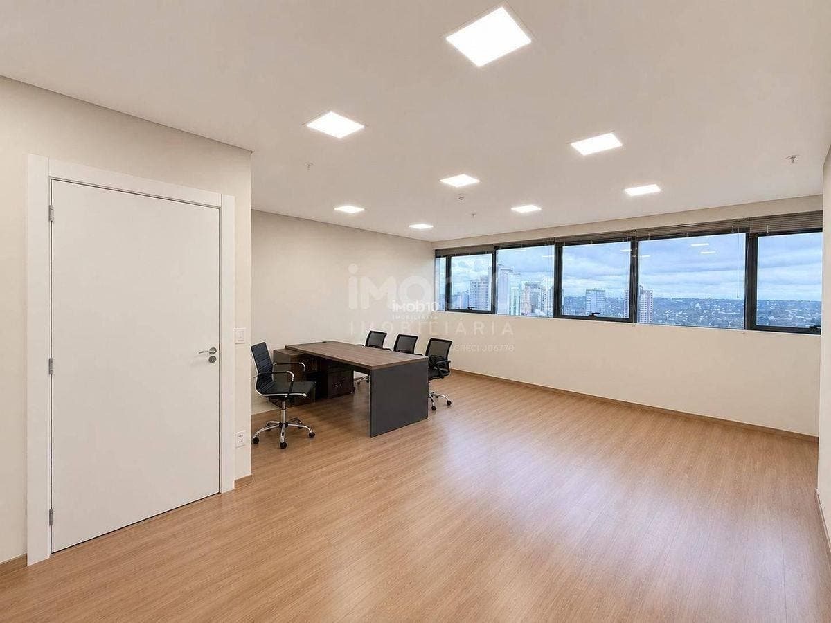 SALA COMERCIAL PARA ALUGAR (R$3.700,00) NO EDIFÍCIO TORRE MARECHAL NO CENTRO DE FOZ DO IGUAÇU - PR
