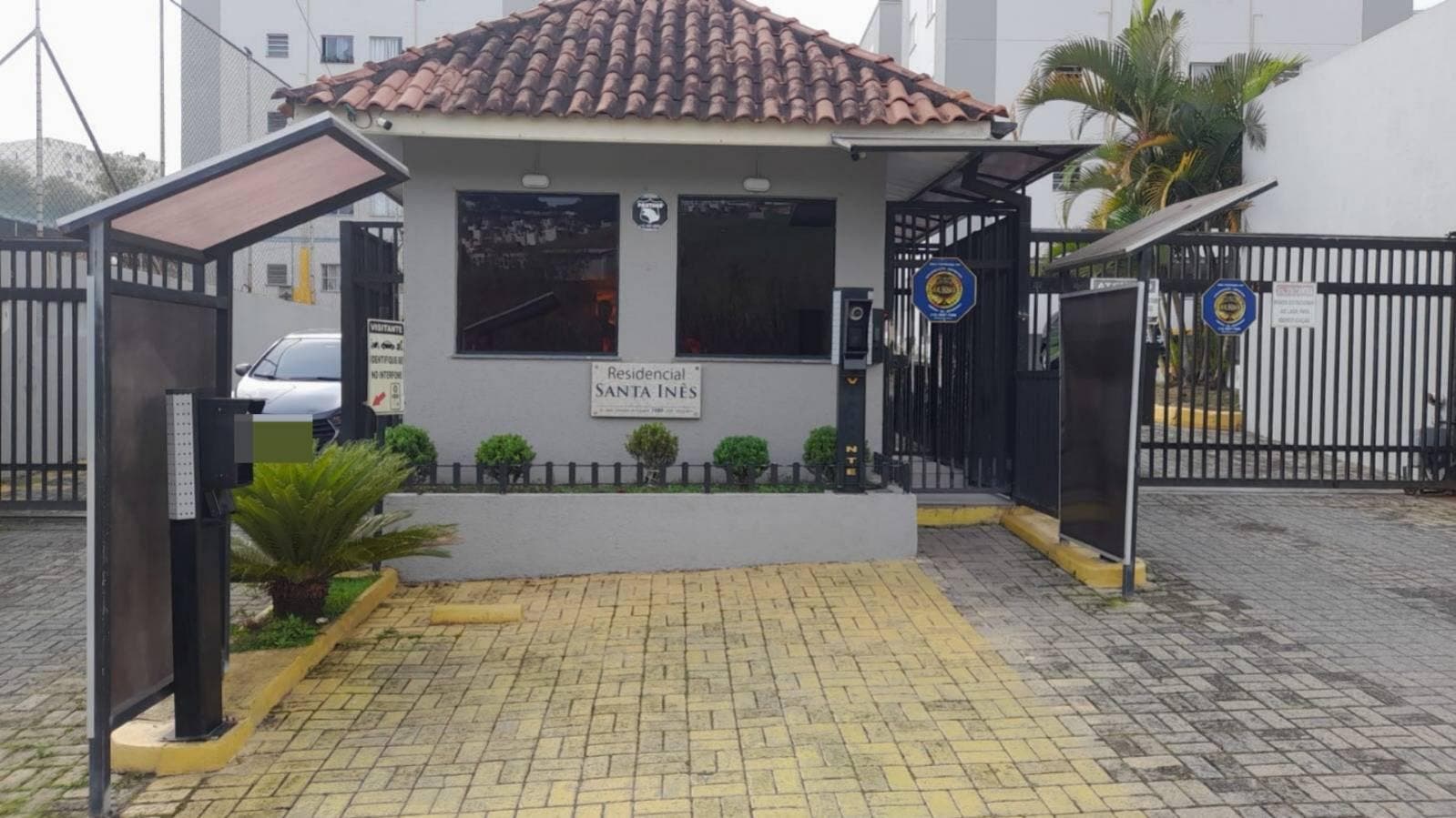 Entrada condomínio