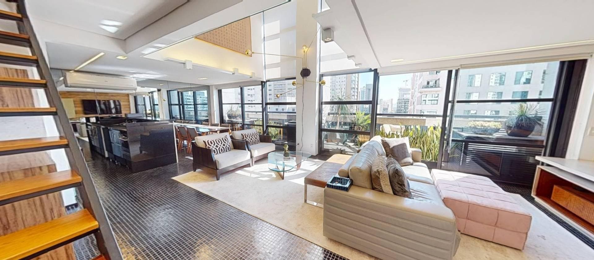 OPORTUNIDADES DE FLATS FORA DO POOL
