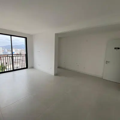 APARTAMENTO GARDEN 2 DORMITÓRIOS, SENDO 1 SUÍTE E VAGA PRIVATIVA A VENDA NO BAIRRO NAÇÕES EM BALNEÁRIO CAMBORIÚ - Apartamento em Nações, Balneário Camboriú - à venda - CRISTINA DA SPEROTTO IMOBILIÁRIA LTDA
