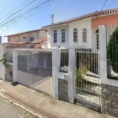 Casa de 4 quartos Residencial e comercial bairro Agronomica - Casa em Agronômica, Florianópolis - para locação - Seiter Imobiliária