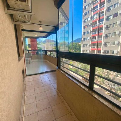 Apartamento 2 Quartos Barra da Tijuca: 85m² Úteis, 1 Suíte, 1 Vaga - Apartamento em Barra da Tijuca, Rio de Janeiro - para locação - PHD IMOBILIARIA
