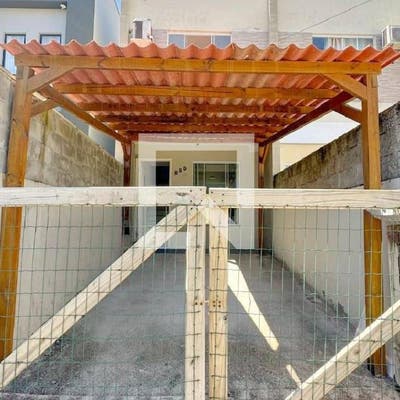 Sobrado com 2 quartos, São João do Rio Vermelho - Florianópolis - Sobrado em São João do Rio Vermelho, Florianópolis - à venda - LIDER CORRETORA DE IMOVEIS LTDA
