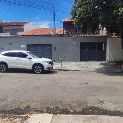 Sobrado a Aluguel no Jardim América - Residencial e Comercial em Jardim América, Goiânia - para locação - Milano Bento Treinamentos e Negócios Imobiliarios Ltda