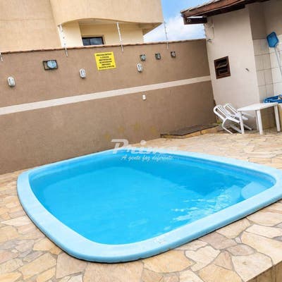 CASA COM PISCINA E 5 DORMITÓRIOS PARA LOCAÇÃO DE TEMPORADA NA PRAIA DE MARISCAL EM BOMBINHAS/SC - Casa em Mariscal, Bombinhas - para temporada - PRIME INVESTIMENTOS