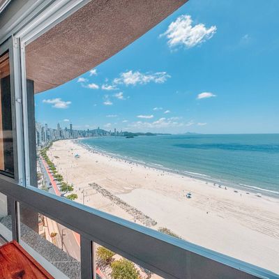 Apartamento FRENTE MAR com 4 suítes no Edifício Noblesse à Venda na Barra Sul em Balneário Camboriú - Apartamento em Centro, Balneário Camboriú - à venda - WOW Imobiliária Ltda