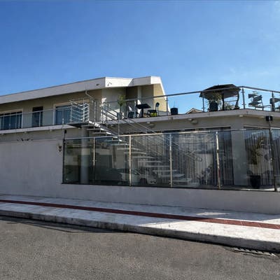 CASA COMERCIAL E RESIDENCIAL DE ALTO PADRÃO - PRAIA DOS AMORES, BALNEÁRIO CAMBORIÚ. - Casa em Praia dos Amores, Balneário Camboriú - para locação - Brava Norte Imóveis