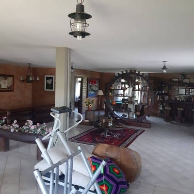 Sobrado com 3 Dormitórios, 3 Suítes, 832 m², aluguel de R$ 19.000,00 + Taxas - Barro Preto, São José dos Pinhais (PR) - Casa em Barro Preto, São José dos Pinhais - para locação - LA FERTILE IMÓVEIS