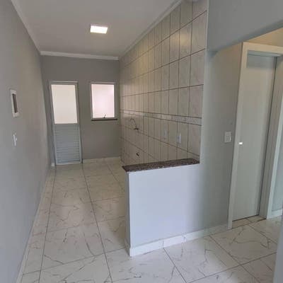 Aluguel Casa com 2 Dormitórios Bairro Lídia Duarte - Casa em Lídia Duarte, Camboriú - para locação - Ilaini Imóveis