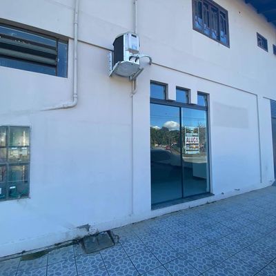 Sala Comercial Ampla para Locação no Bairro João Tozini - Comercial em João Tozini, Corupá - para locação - CONSTRUTORA O.R. LTDA