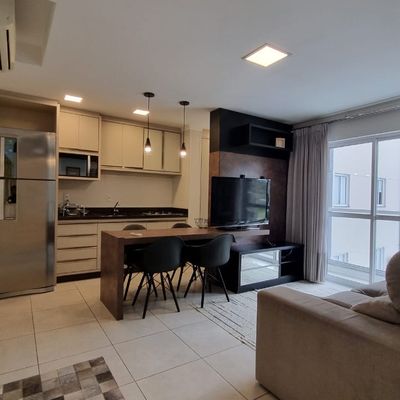 Apartamento par locação anual mobiliado, com 2 quartos, 1 vaga de garagem privativa, Sunset Brava, no bairro Praia Brava, Itajaí-SC - Apartamento em Praia Brava, Itajaí - para locação - I3 CORRETORES ASSOCIADOS S/S