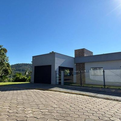 Bela Casa no Bairro Avaí - Guaramirim - Casa em Avaí, Guaramirim - à venda - Guara Imóveis Ltda
