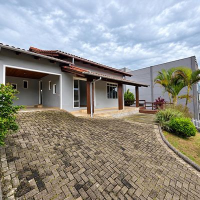 Casa com 3 quartos à Venda, Centro - Laurentino - Casa em Centro, Laurentino - à venda - Imobiliária Granvale