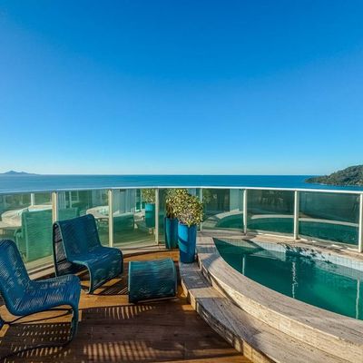 Cobertura com 3 Quartos, 3 Suítes, 273.08M², à Venda por R$ 17.990.000,00 - Centro, Balneário Camboriú (Sc) - Cobertura em Centro, Balneário Camboriú - à venda - LA FERTILE IMÓVEIS
