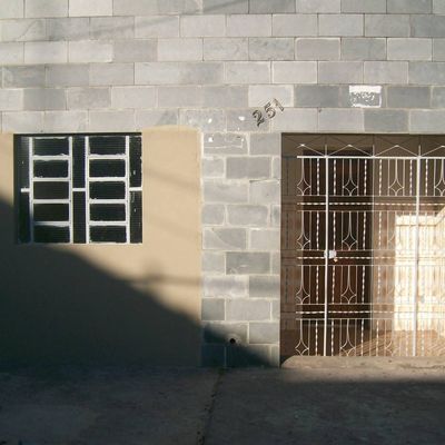 Rua Padre Cícero, 251 - Casa em Nossa Senhora de Fátima, Paulo Afonso - para locação - Preservil Imobiliária