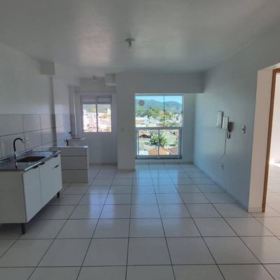 Apartamento 02 dormitórios Bairro Areias - Apartamento em Areias, Camboriú - para locação - Ilaini Imóveis