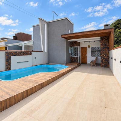 Casa Com Piscina Á 400 Metros Da Praia - Casa em Itapema do Norte, Itapoá - à venda - Imobiliaria Patricia Claudino